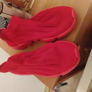 Red Women's Sock Sneakers